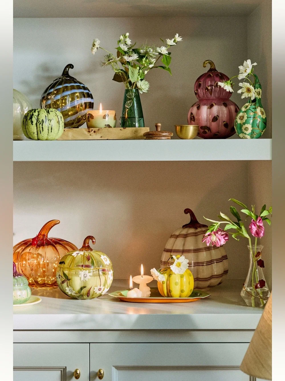 Anthropologie styled  Pumpkin Tabac scented Glass Pumpkin Cloche Candle